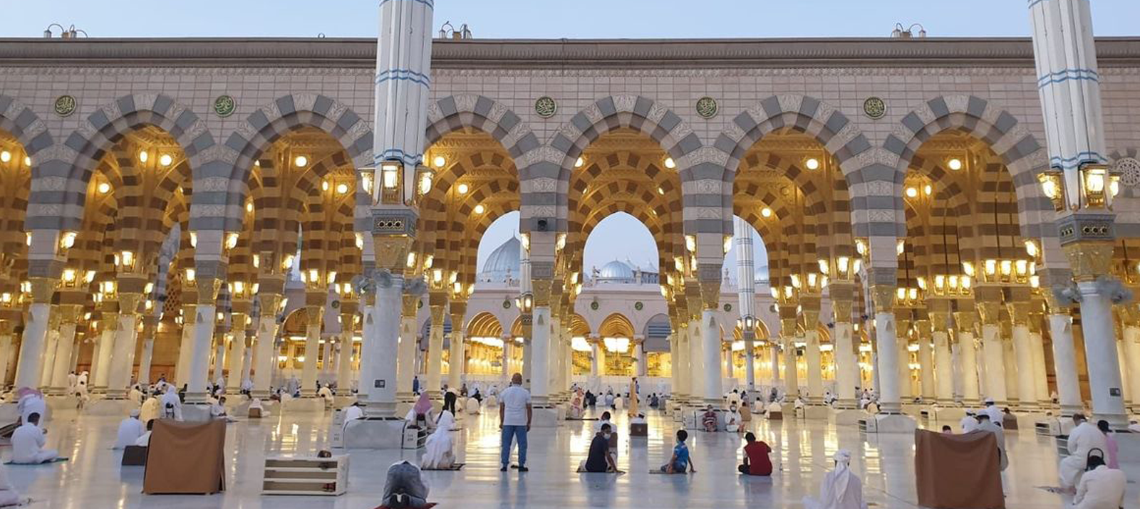 Platinum Shifting Hajj Package 5 Star - 32/34 Days 2027