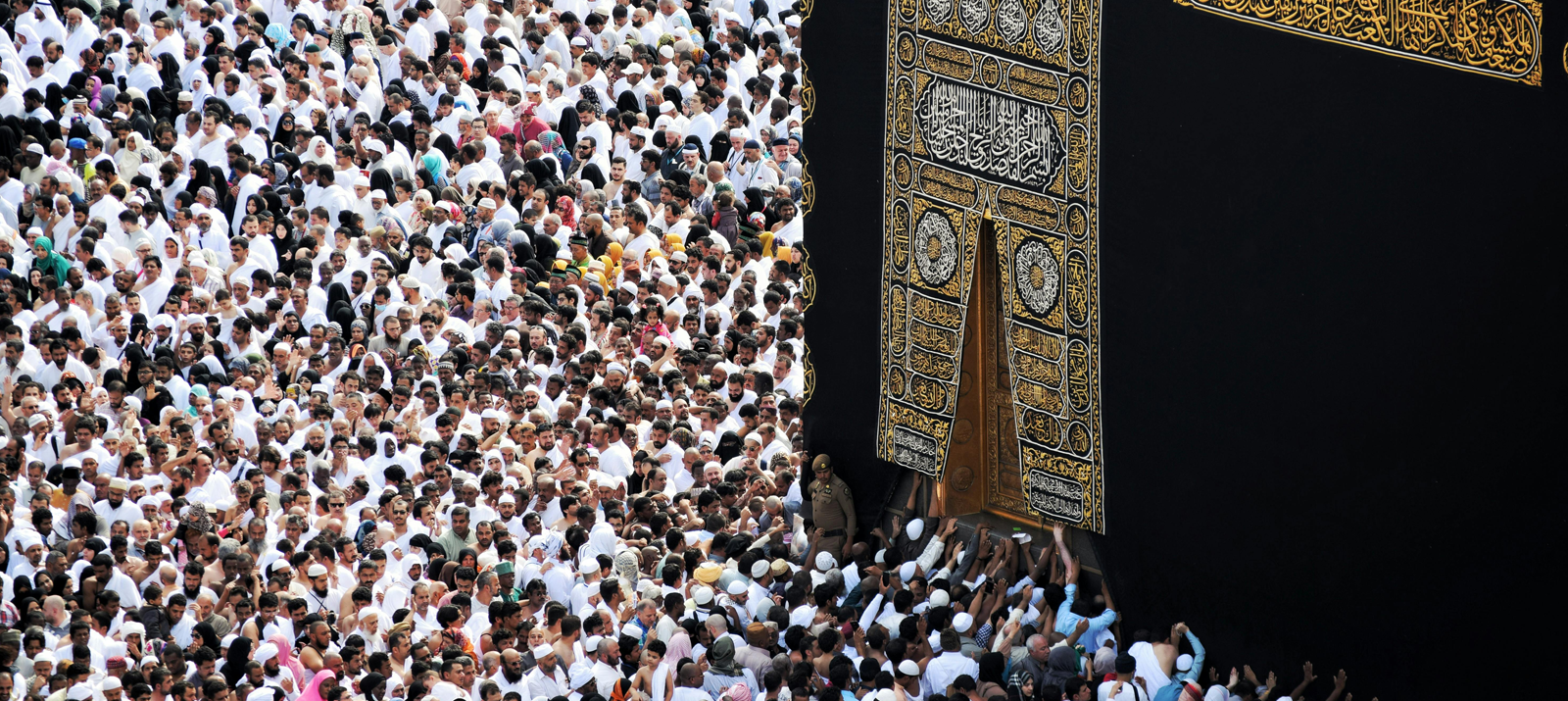 17 Days Deluxe Umrah Package